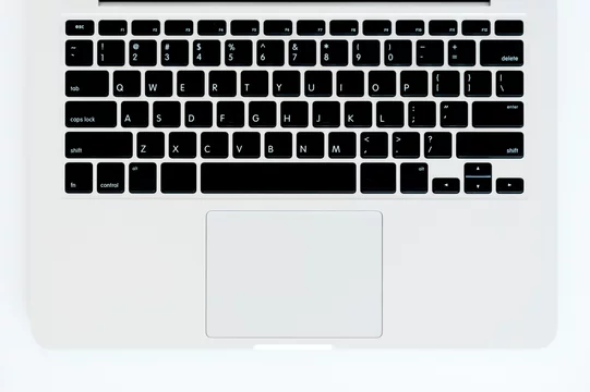 Замена клавиатуры на MacBook в Санкт-Петербурге